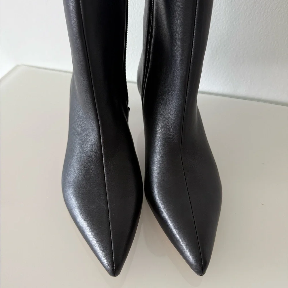 New ANTONIO MELANI Leather Sleek Black Heeled Boots - Picture 10 of 13